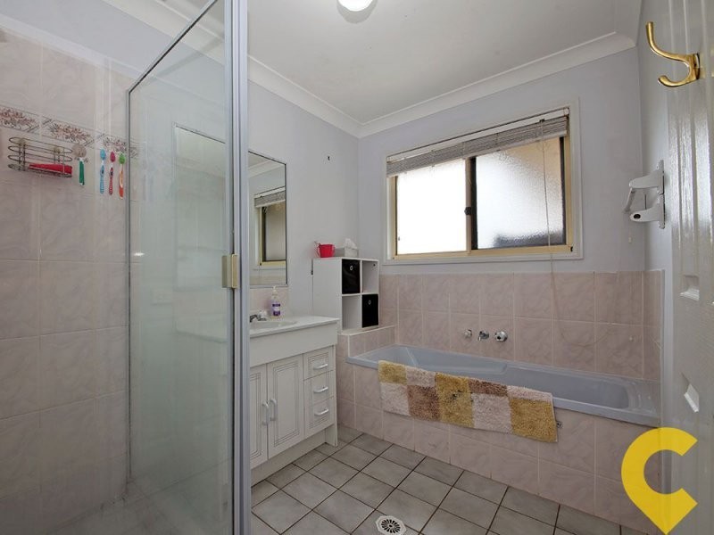 4 Maple Street, Kallangur QLD 4503