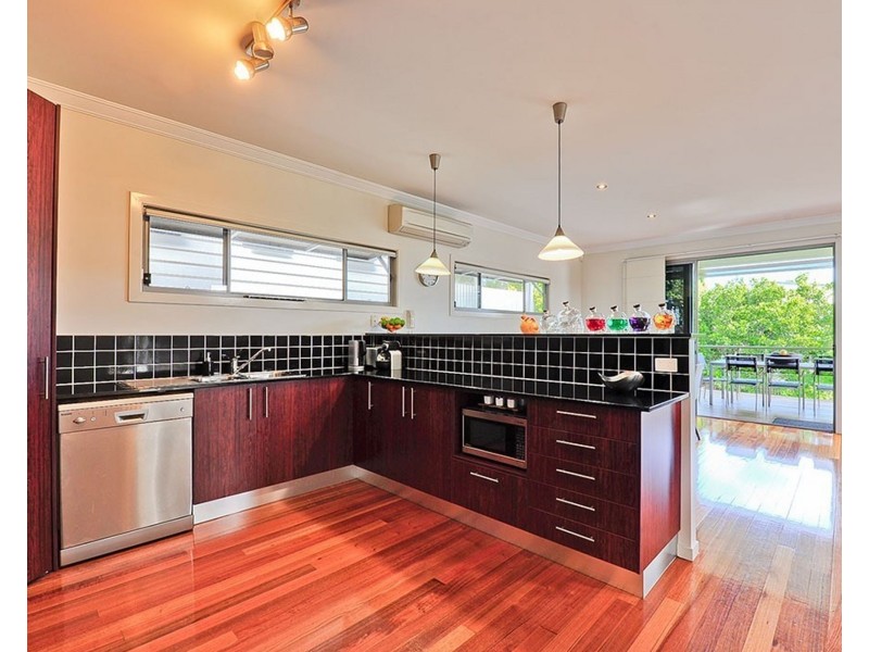 9 Reid Street, Windsor QLD 4030