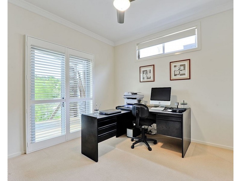 9 Reid Street, Windsor QLD 4030