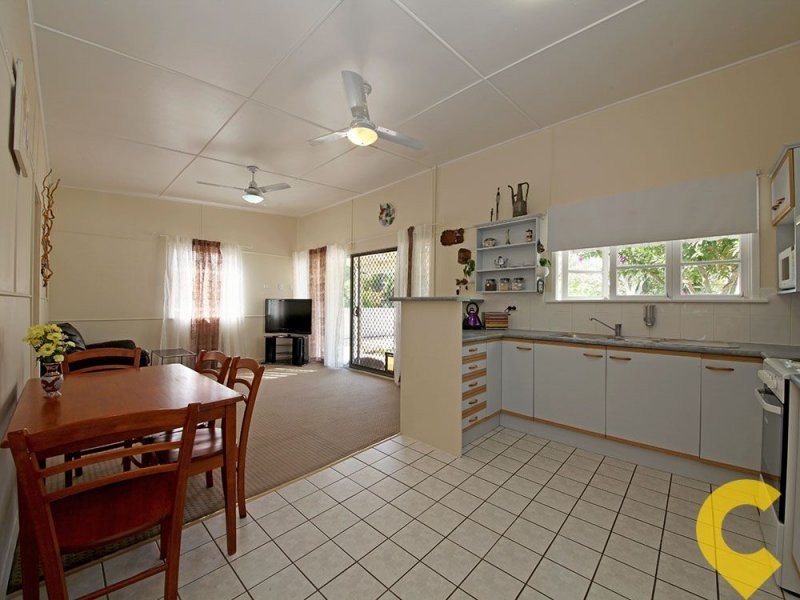 8 Airlie Avenue, Deception Bay QLD 4508