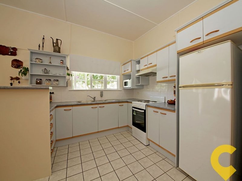 8 Airlie Avenue, Deception Bay QLD 4508