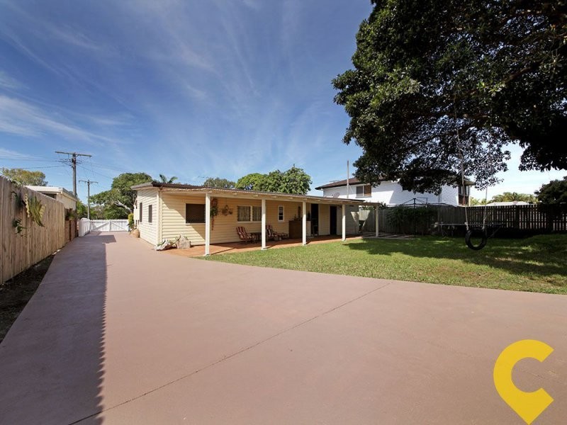 8 Airlie Avenue, Deception Bay QLD 4508