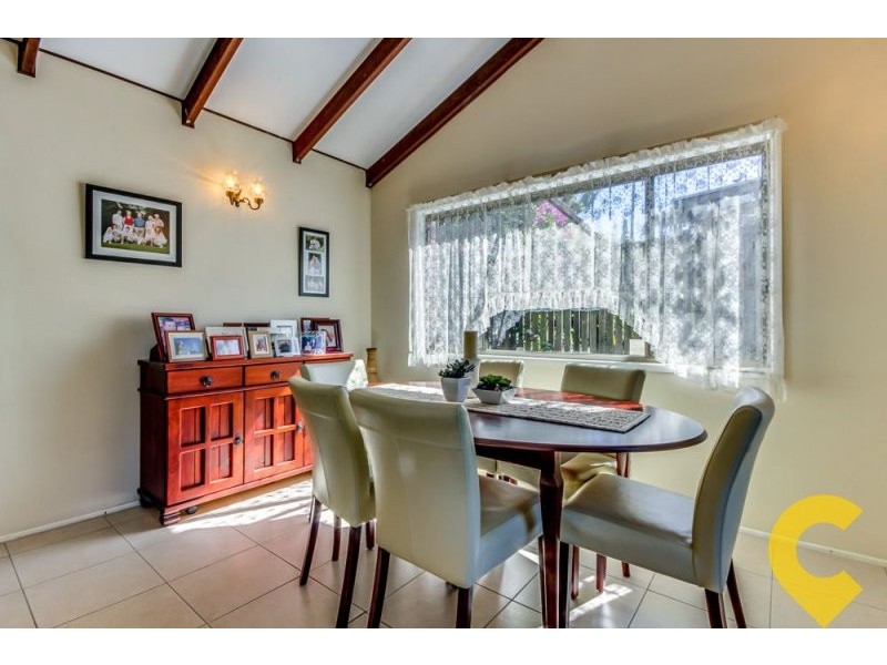 8 Shoalhaven Avenue, Springwood QLD 4127