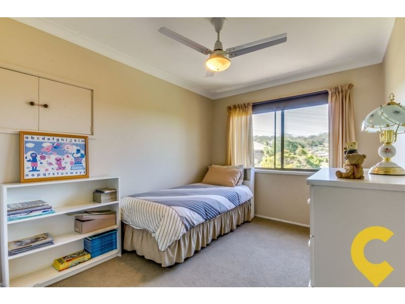 8 Shoalhaven Avenue, Springwood QLD 4127