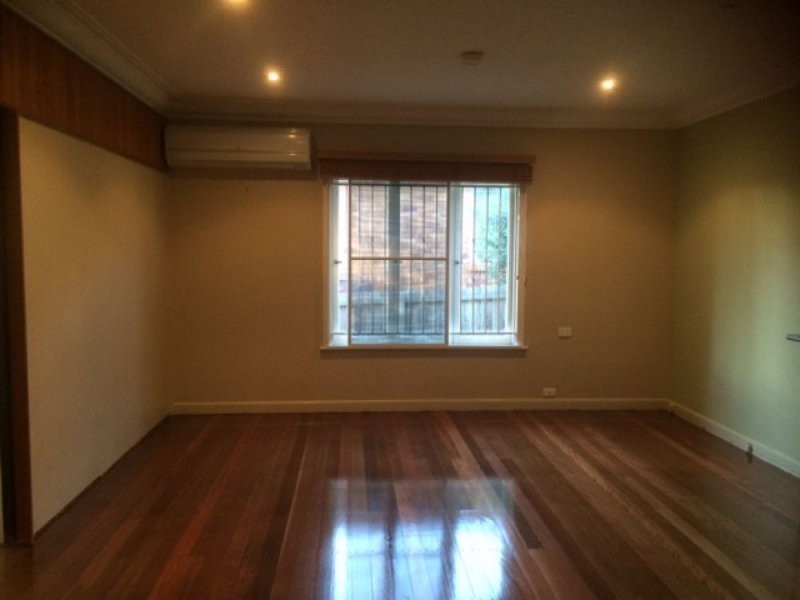 15 Ellerdale Street, Aspley QLD 4034