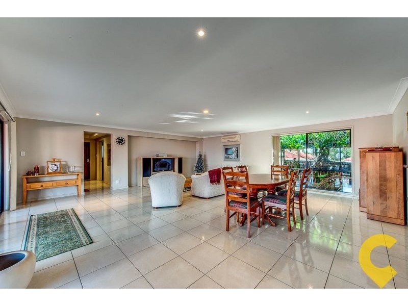 3 Chevron Close, Forest Lake QLD 4078