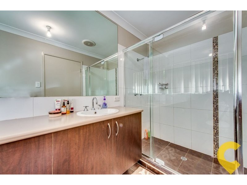 3 Chevron Close, Forest Lake QLD 4078