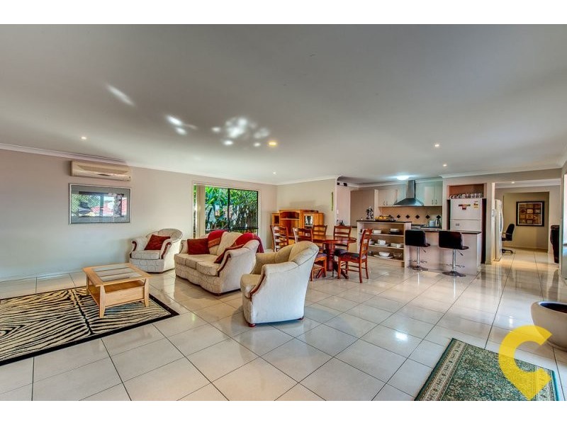 3 Chevron Close, Forest Lake QLD 4078