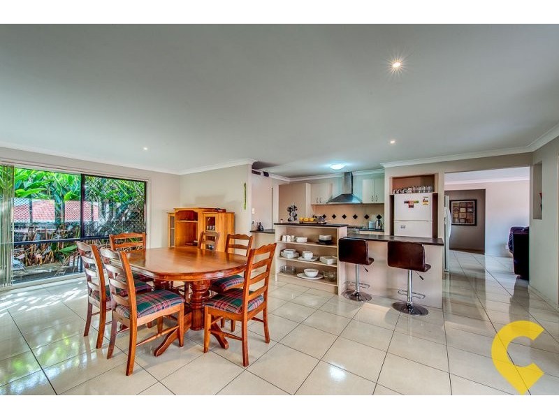 3 Chevron Close, Forest Lake QLD 4078