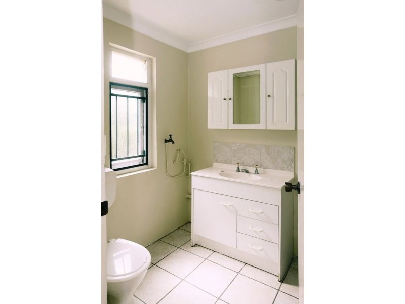 4/115 Days Road, Grange QLD 4051