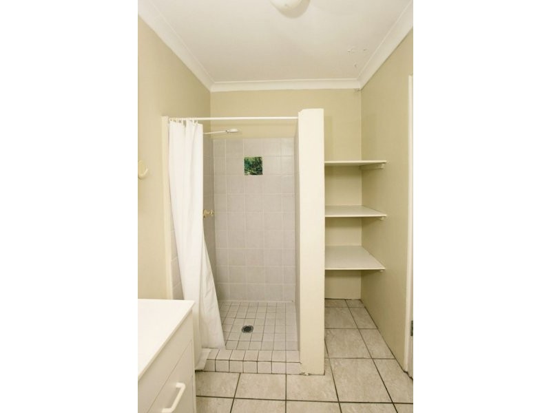 4/115 Days Road, Grange QLD 4051