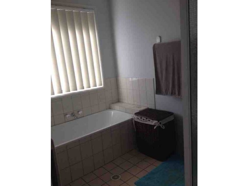 17 Forest Glen Court, Camira QLD 4300