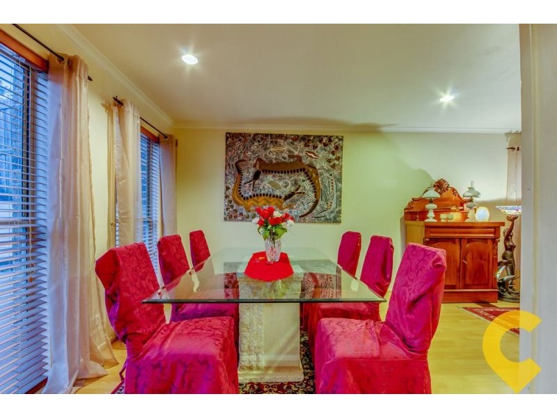 405 Kessels Road, Robertson QLD 4109