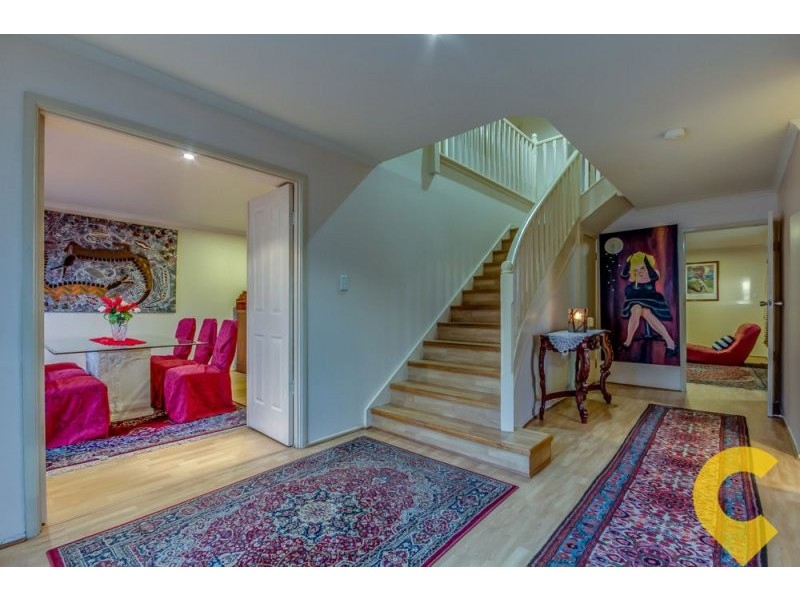 405 Kessels Road, Robertson QLD 4109