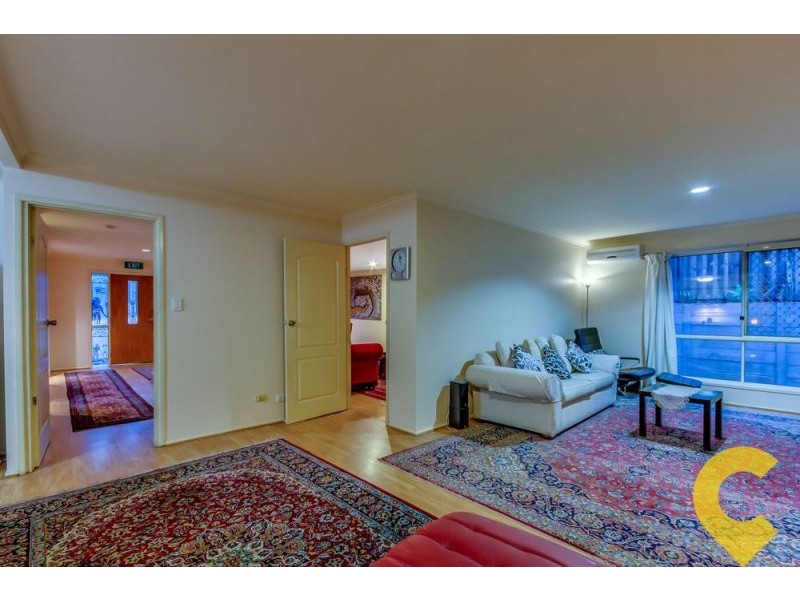 405 Kessels Road, Robertson QLD 4109