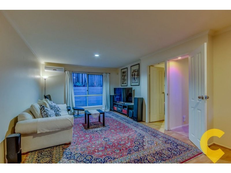 405 Kessels Road, Robertson QLD 4109