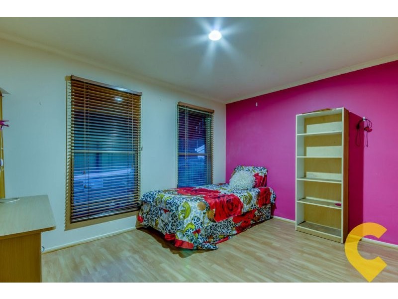 405 Kessels Road, Robertson QLD 4109