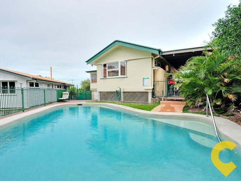 27 Sarina Street, Stafford Heights QLD 4053