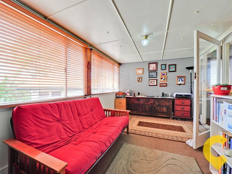 27 Sarina Street, Stafford Heights QLD 4053