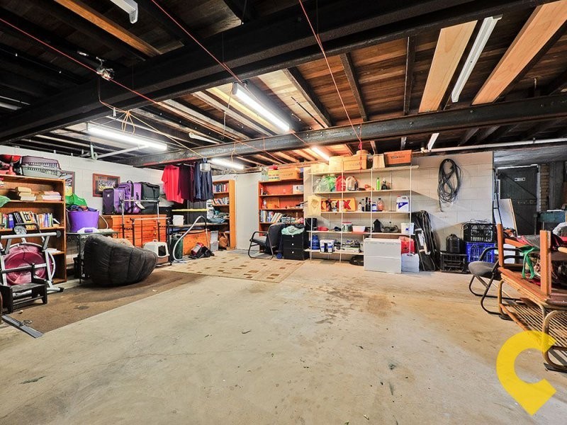 27 Sarina Street, Stafford Heights QLD 4053