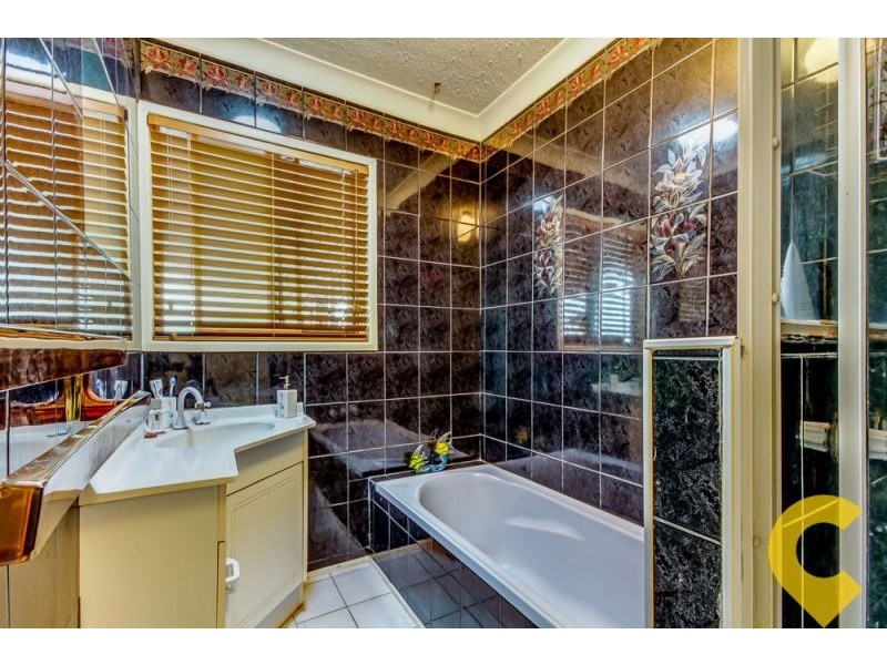 12 Kenny Street, Woodridge QLD 4114