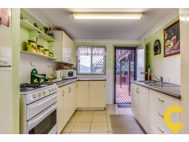 12 Kenny Street, Woodridge QLD 4114