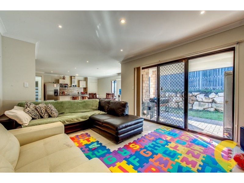 7 Cobbin Circuit, Redbank Plains QLD 4301