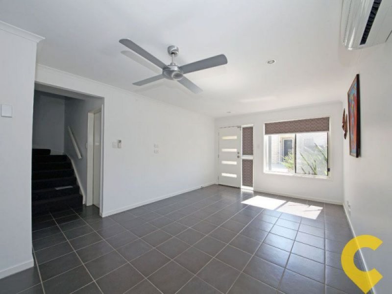 4/6 Station Road, Burpengary QLD 4505