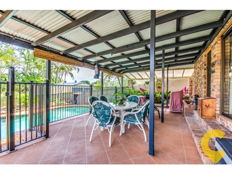 24 Bradley Street, Springwood QLD 4127