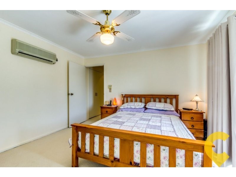 24 Bradley Street, Springwood QLD 4127