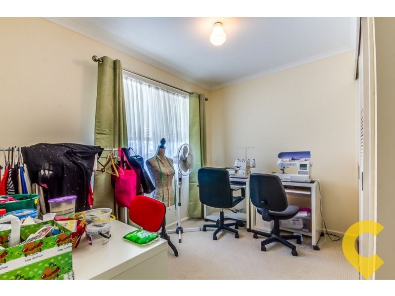 24 Bradley Street, Springwood QLD 4127