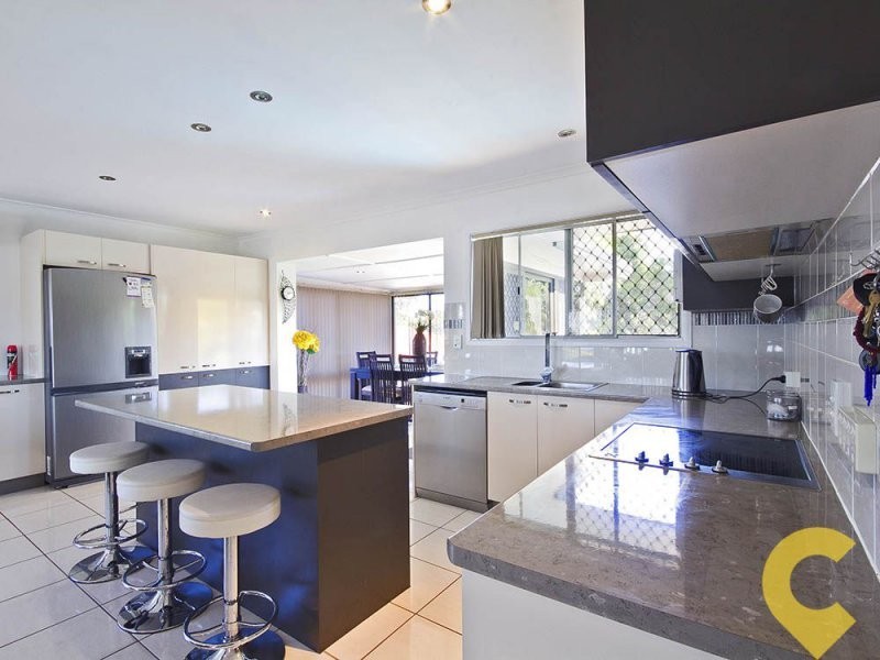 10 Yaraan Street, Bracken Ridge QLD 4017