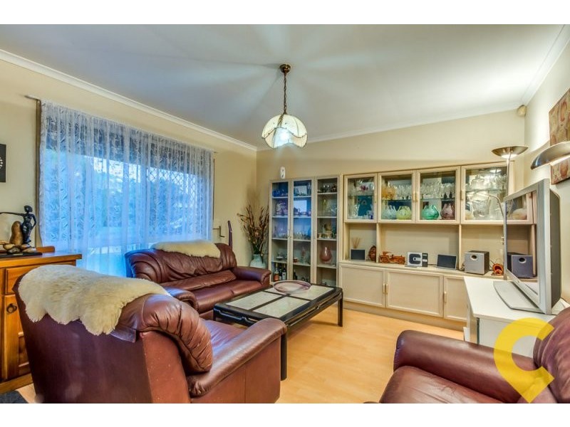 13 Lochore Court, Crestmead QLD 4132