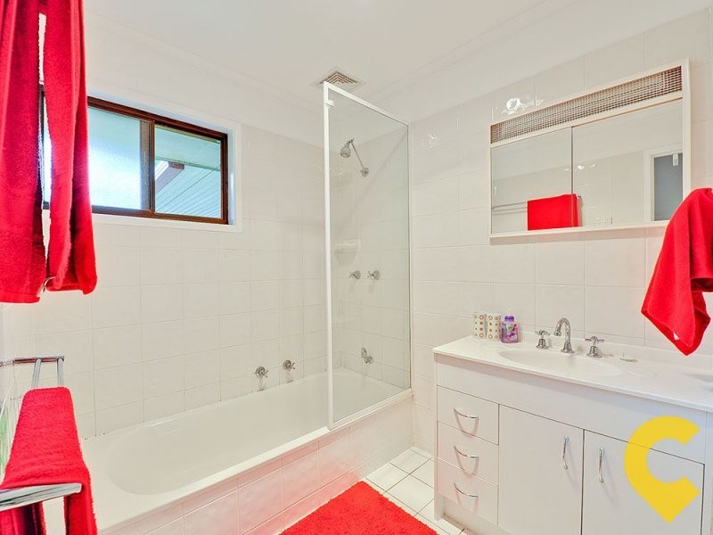 6 Alawara Street, Petrie QLD 4502