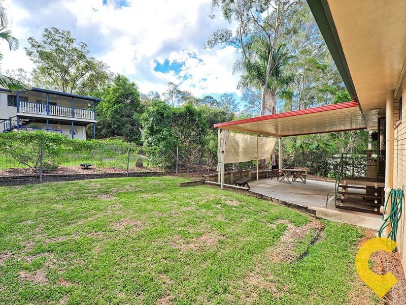 6 Alawara Street, Petrie QLD 4502