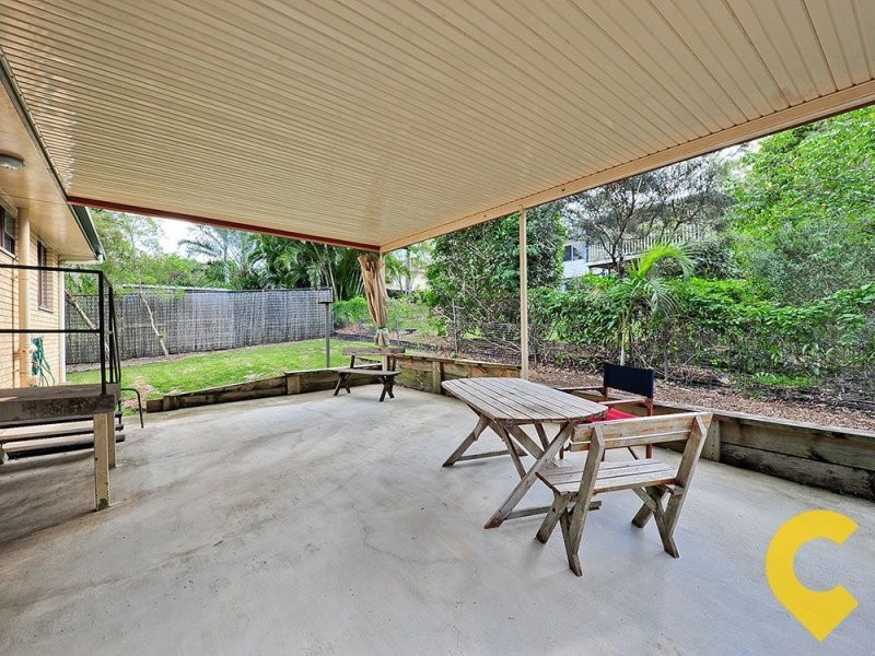 6 Alawara Street, Petrie QLD 4502