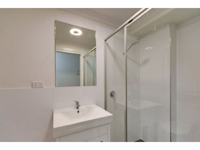 4c/51 Barokee Street, Stafford Heights QLD 4053