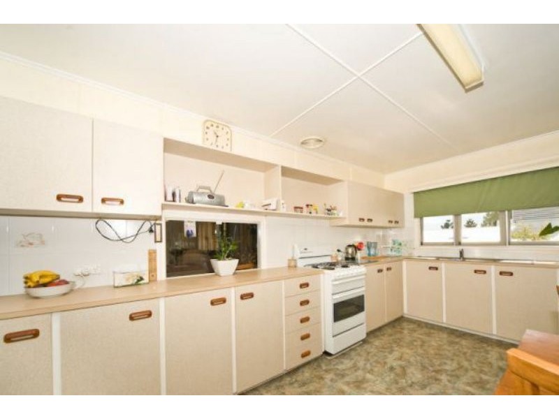 37 Heilbromm Street, Stafford Heights QLD 4053