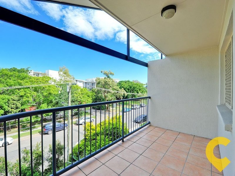 4/21 Campbell Street, Toowong QLD 4066