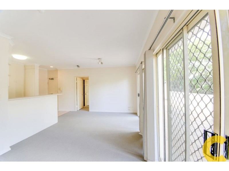 1/7 York Street, Indooroopilly QLD 4068