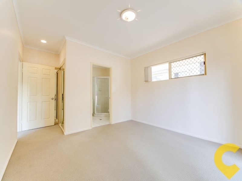 1/7 York Street, Indooroopilly QLD 4068