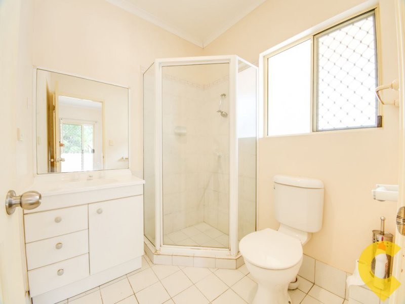 1/7 York Street, Indooroopilly QLD 4068