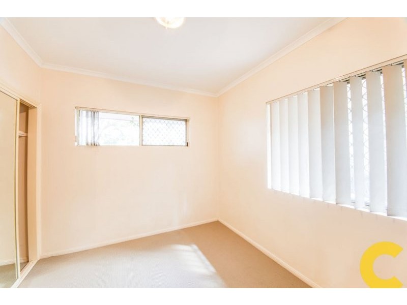 1/7 York Street, Indooroopilly QLD 4068