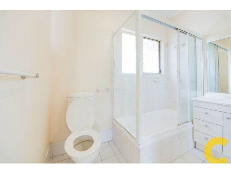 1/7 York Street, Indooroopilly QLD 4068