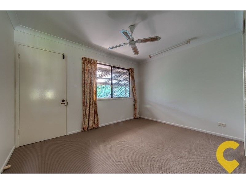 25 Clarina Street, Chapel Hill QLD 4069
