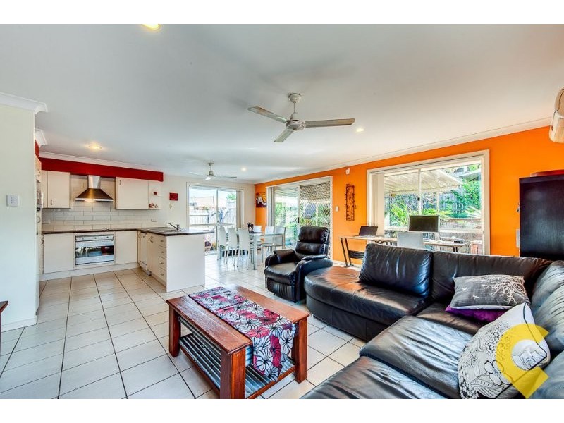 30 Collins Street, Collingwood Park QLD 4301