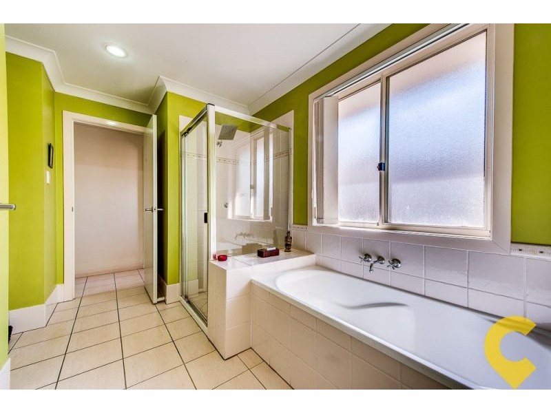 30 Collins Street, Collingwood Park QLD 4301