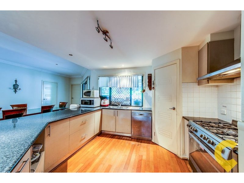 9 Lomandra Place, Forest Lake QLD 4078