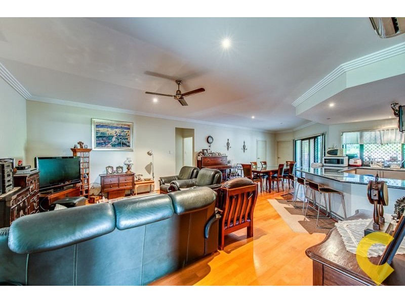 9 Lomandra Place, Forest Lake QLD 4078