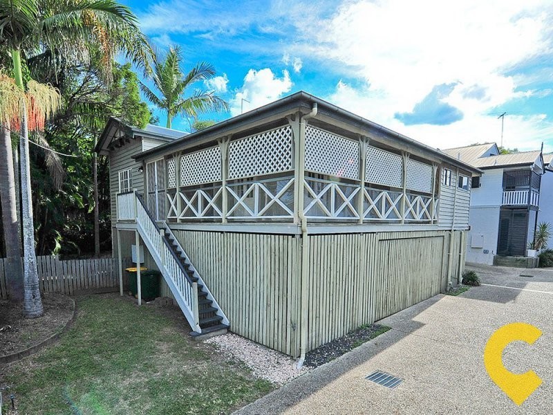 29 Balmoral Street, Hawthorne QLD 4171